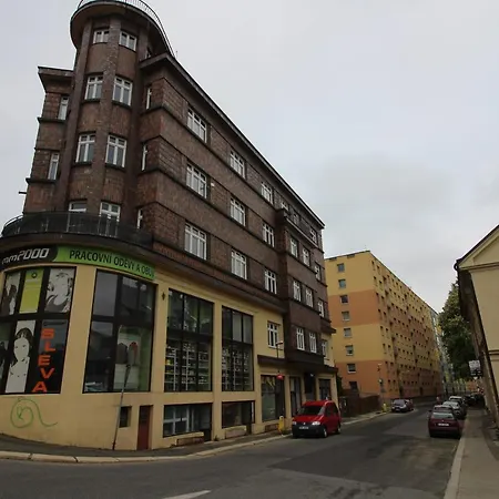 Apartman Prazska Apartamento