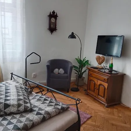 Apartman Prazska Apartment *